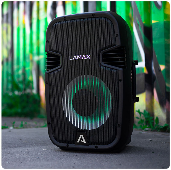 Lamax PartyBoomBox W500 LifeStyle